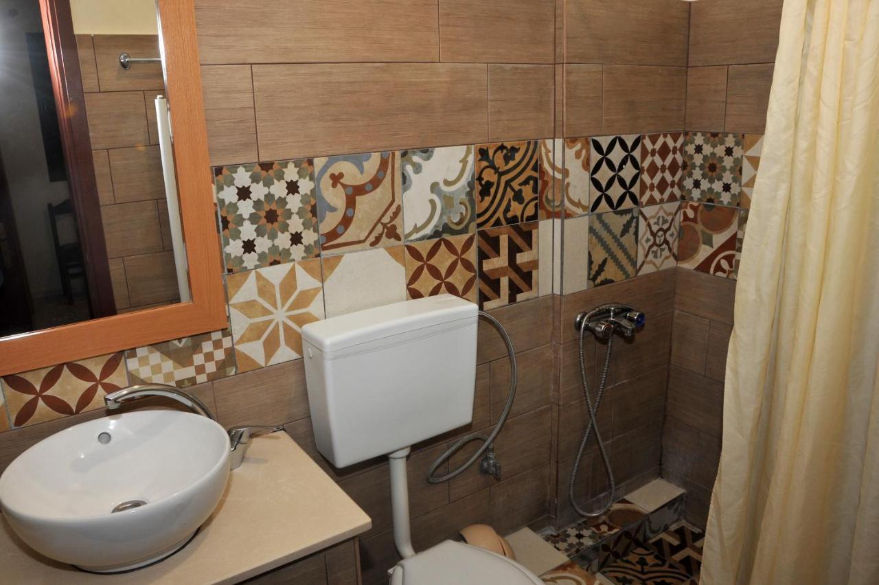 Guesthouse Bloutsos Rooms Kastraki  Ngoại thất bức ảnh