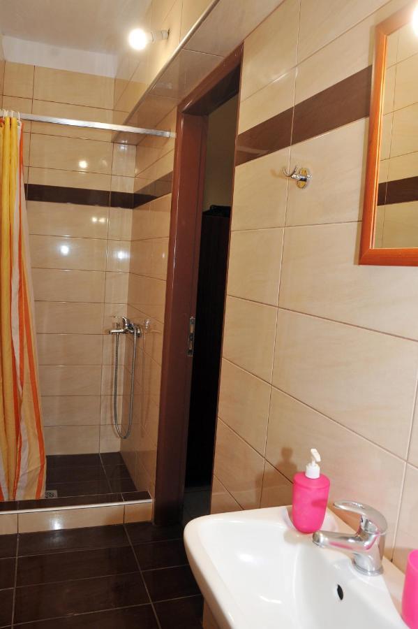 Guesthouse Bloutsos Rooms Kastraki  Ngoại thất bức ảnh